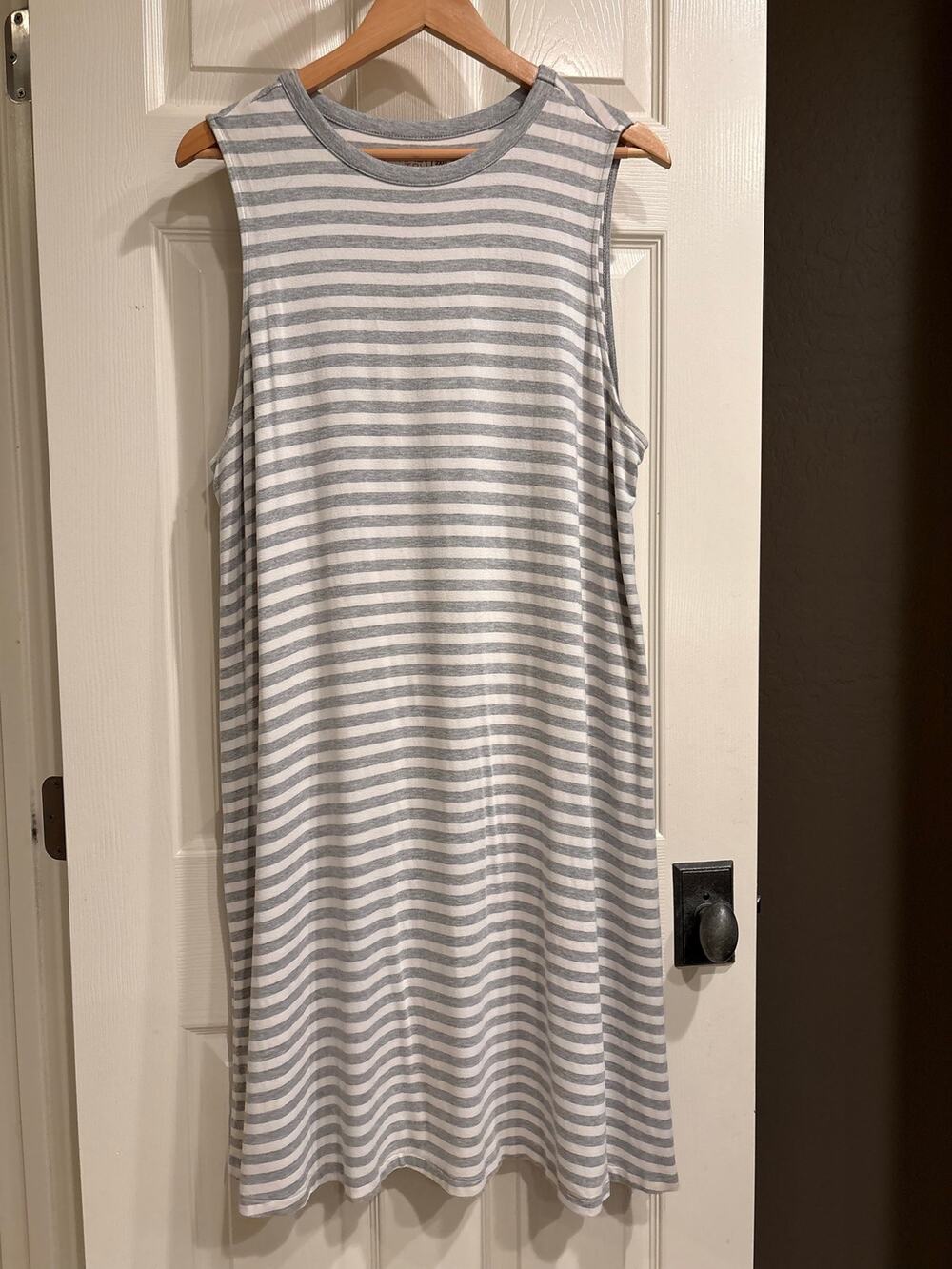 TIME AND TRU White Grey Striped Casual Midi Dress Size 2X Beach Coastal